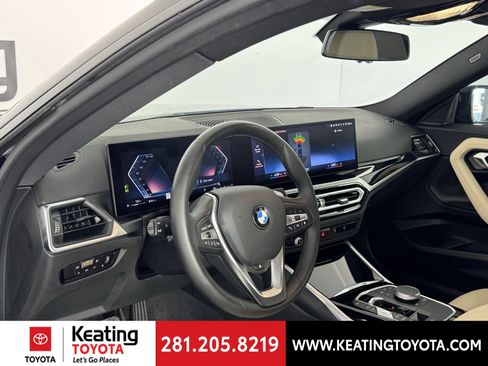 Used 2024 BMW 230i Coupe w/ Convenience Package RWD image 13