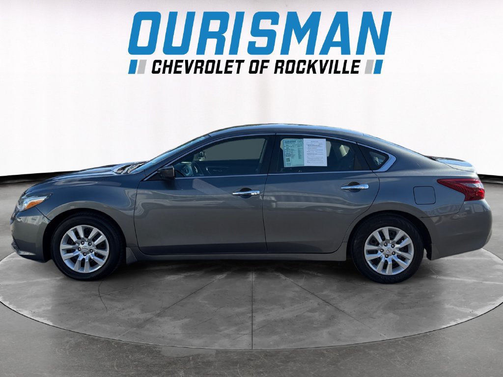 Used 2018 Nissan Altima 2.5 S w/ S Convenience Package FWD image 3