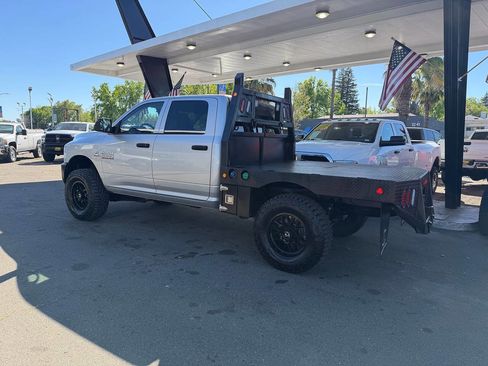 Used 2018 RAM 2500 Tradesman w/ Popular Equipment Group image 4