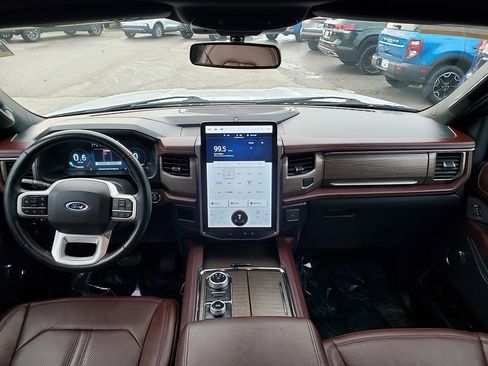 Certified 2022 Ford Expedition Limited image 13