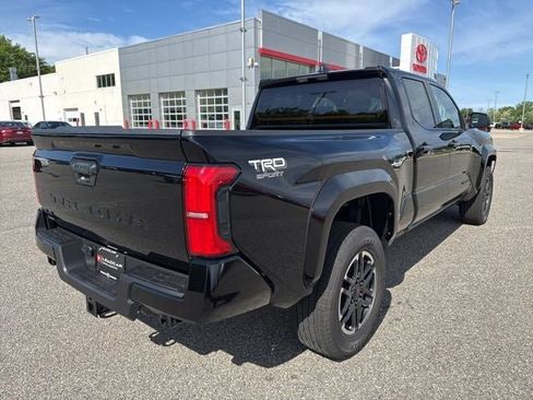 Used 2026 Toyota Tacoma TRD Sport AWD/4WD image 10
