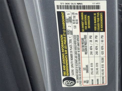 Used 2024 Volkswagen Tiguan SE R-Line image 58