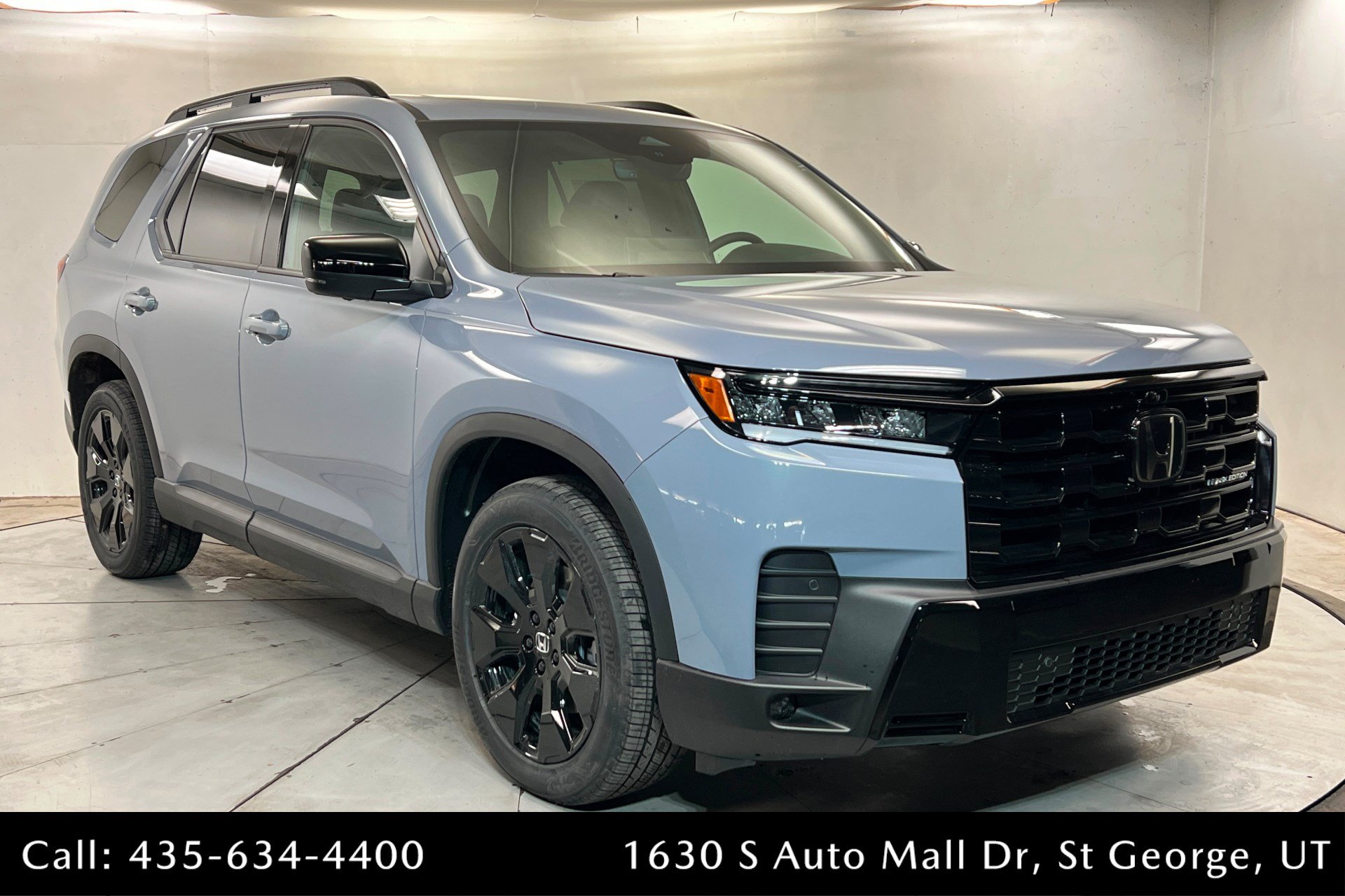 New 2026 Honda Pilot Black Edition image 7