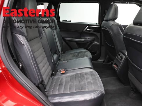 Used 2022 Mitsubishi Outlander SE FWD image 22