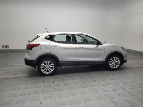 Used 2018 Nissan Rogue Sport S w/ S Appearance Package image 10