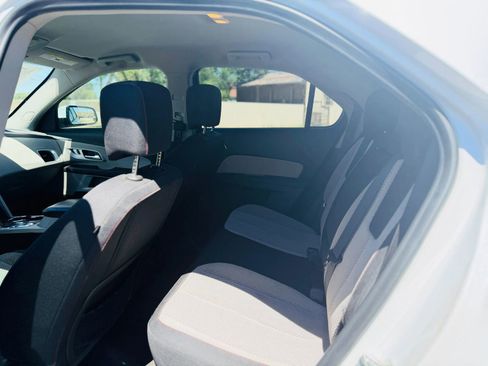Used 2017 Chevrolet Equinox LT FWD image 13