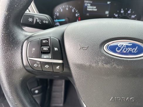 Used 2020 Ford Escape SE image 14