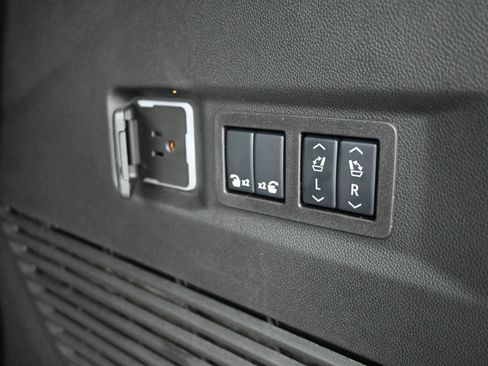 New 2026 Chevrolet Tahoe Premier image 35