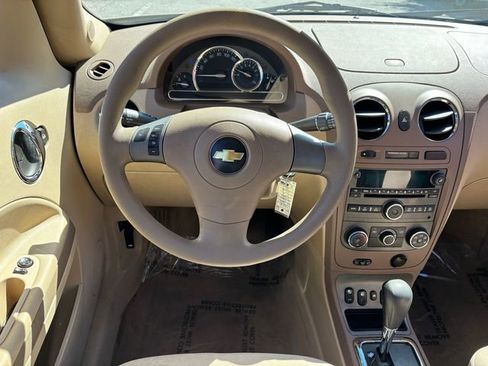 Used 2006 Chevrolet HHR LT image 6