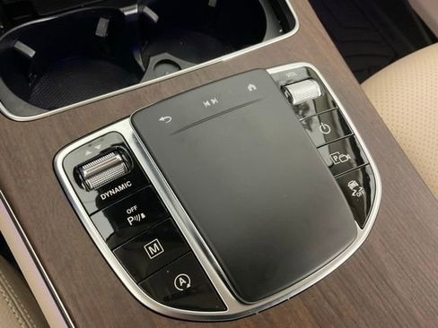 Used 2022 Mercedes-Benz GLC 300 GLC 300 image 23