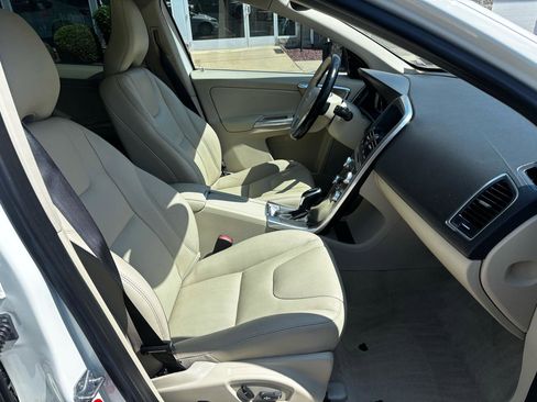 Used 2015 Volvo XC60 T5 Premier FWD image 26