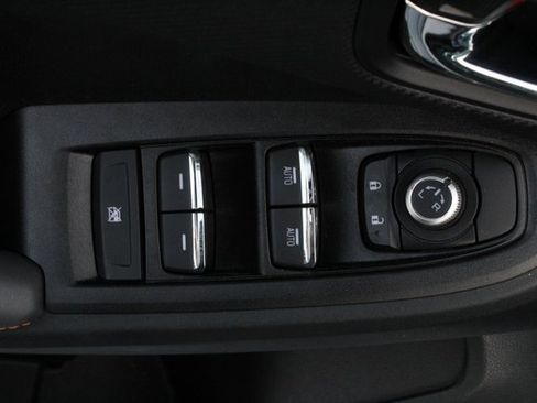 Certified 2024 Subaru Crosstrek 2.5i Limited w/ Crosstrek Mirror Package image 15