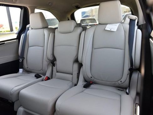 New 2026 Honda Odyssey EX-L image 25