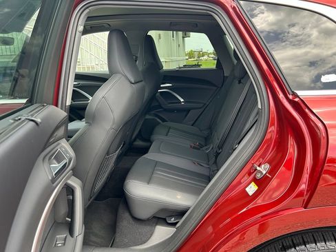 Certified 2025 Audi Q5 Prestige AWD/4WD image 45