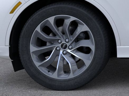 New 2025 Lincoln Aviator AWD w/ Jet Appearance Package image 19