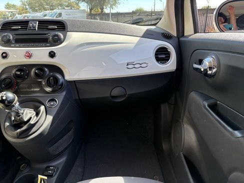Used 2015 FIAT 500 Pop image 6