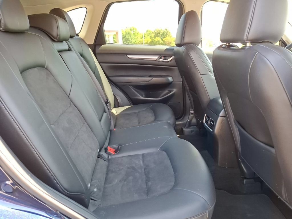 Used 2019 MAZDA CX-5 Touring FWD image 28
