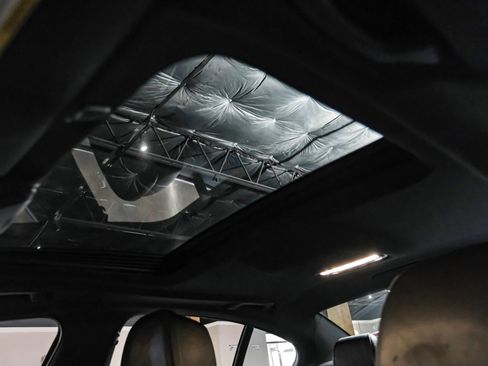 Used 2017 BMW 530i image 5