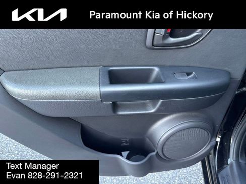 Used 2012 Kia Soul FWD image 12