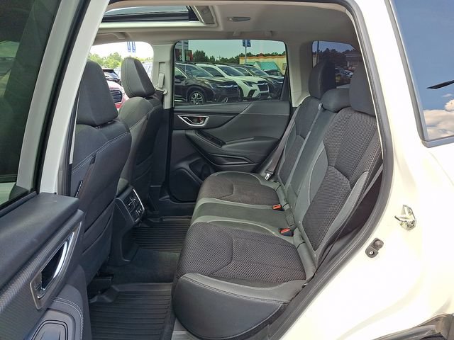 Used 2019 Subaru Forester Premium AWD/4WD image 19