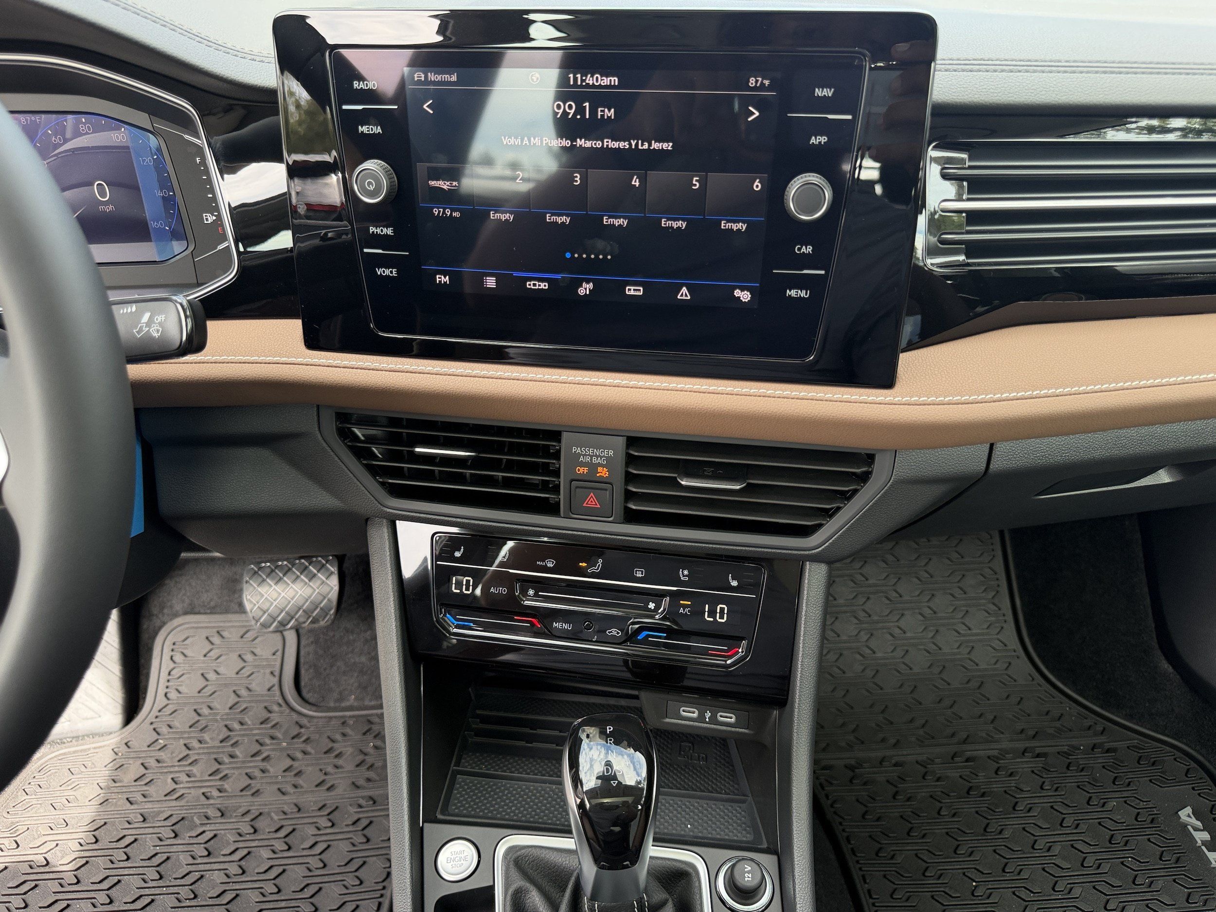 New 2026 Volkswagen Jetta SEL FWD image 22