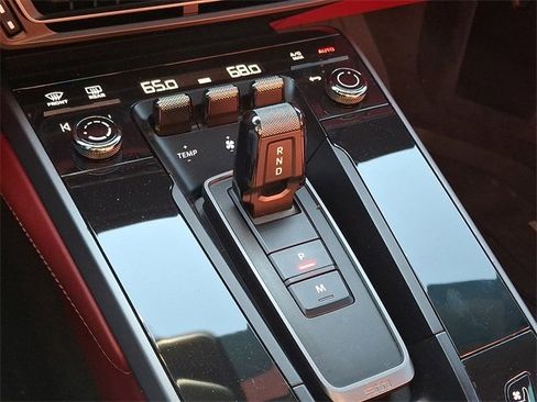 Used 2020 Porsche 911 Carrera 4S image 16