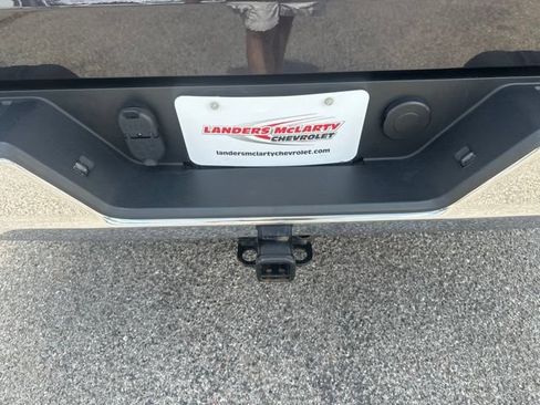 Used 2023 Chevrolet Silverado 1500 LT AWD/4WD image 29