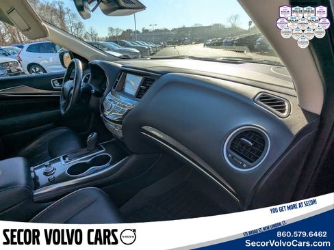 Used 2019 INFINITI QX60 Luxe w/ Essential Package image 26