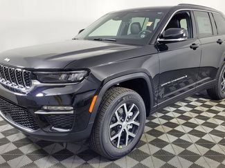 New 2025 Jeep Grand Cherokee Limited video 3