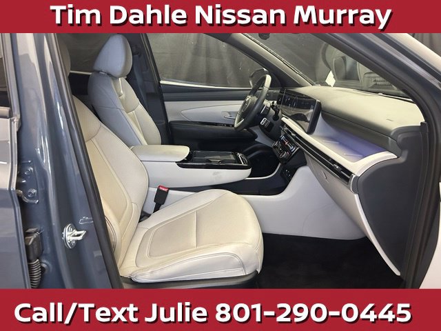 Used 2025 Hyundai Tucson Limited AWD/4WD image 15