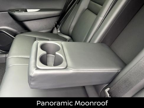 Certified 2025 Nissan Rogue SV w/ SV Premium Package FWD image 13