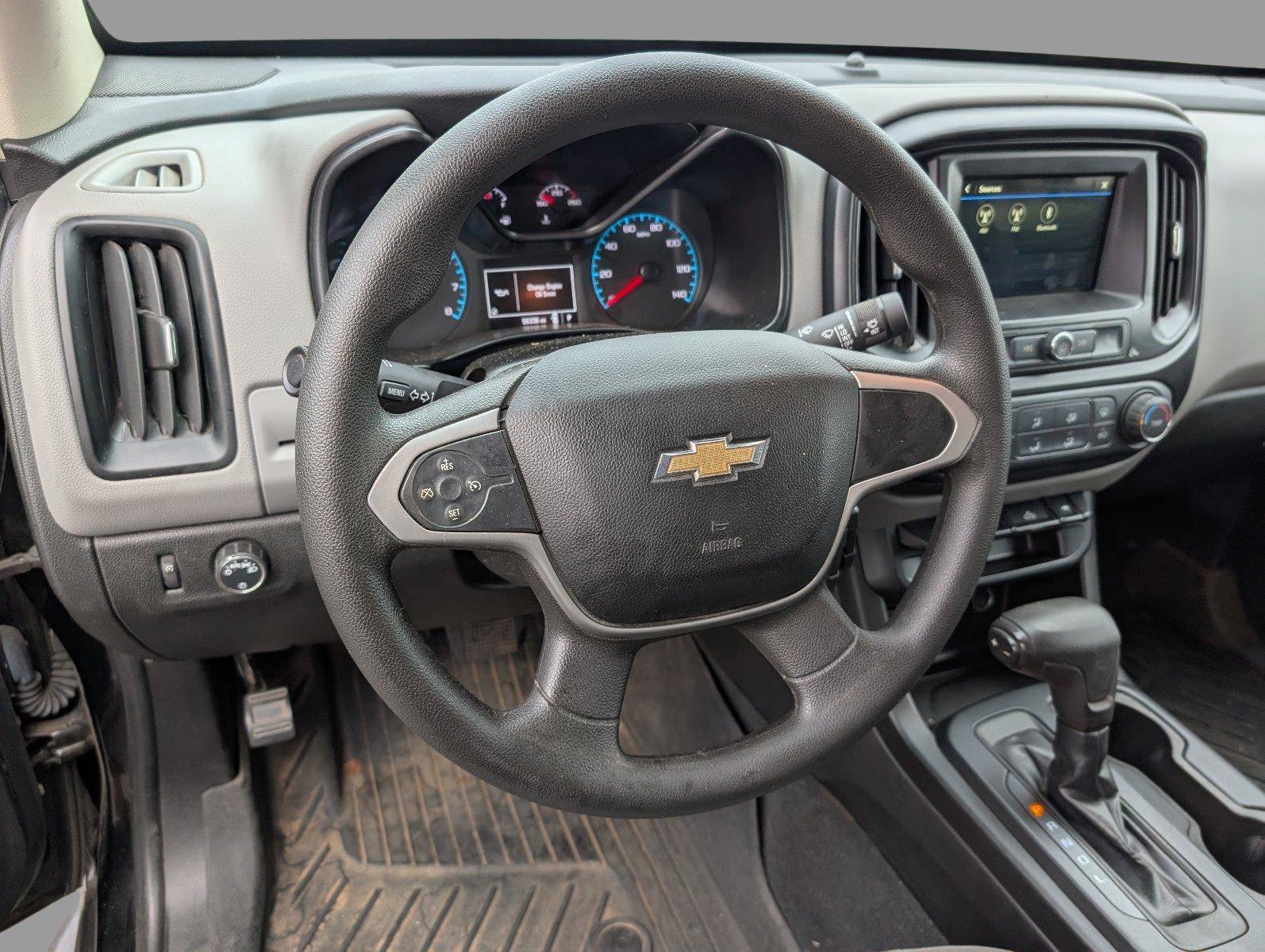 Used 2019 Chevrolet Colorado W/T w/ WT Convenience Package RWD image 4