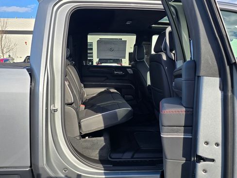 New 2026 GMC Sierra 2500 AT4X AWD/4WD image 32
