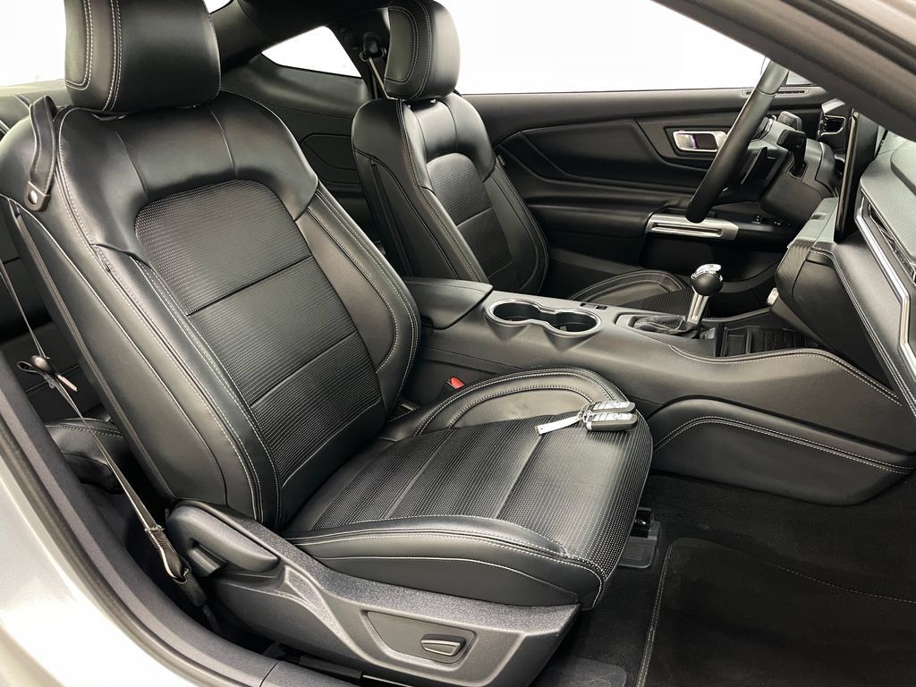 Used 2024 Ford Mustang GT Premium RWD image 36
