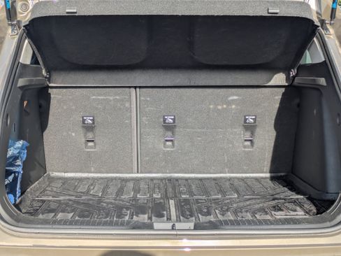 Used 2024 Chevrolet Trax LT w/ Driver Confidence Package image 11