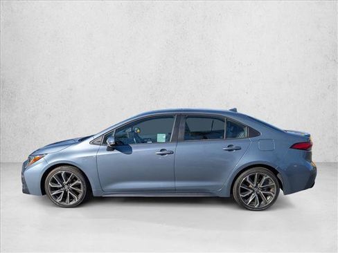 Used 2020 Toyota Corolla XSE image 8