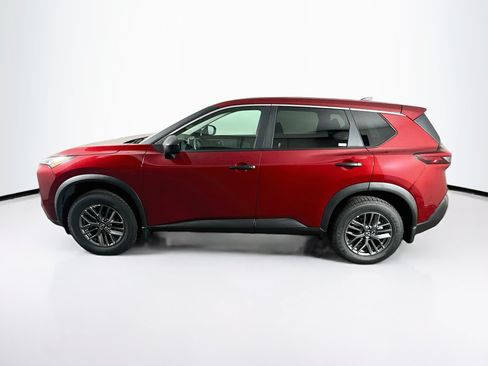 Used 2023 Nissan Rogue S AWD/4WD image 4