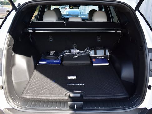 New 2026 Hyundai Tucson Limited image 30