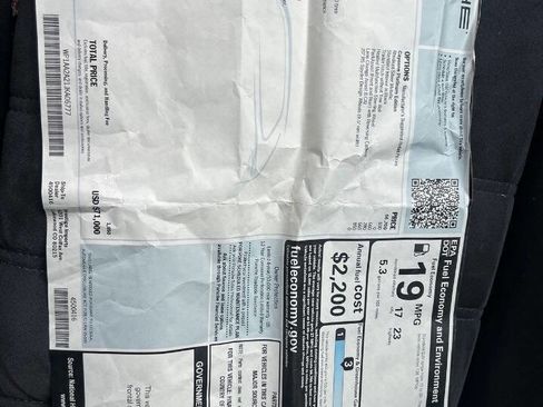 Used 2018 Porsche Cayenne Platinum Edition image 17