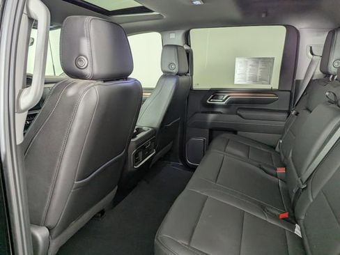 Used 2025 GMC Sierra 3500 Denali w/ Denali Reserve Package image 18