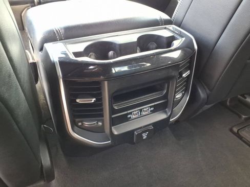 Used 2021 RAM 1500 Laramie w/ Sport Appearance Package AWD/4WD image 13