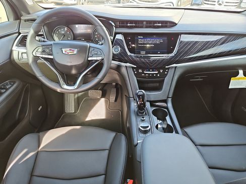 New 2025 Cadillac XT6 Premium Luxury w/ Technology Package image 14