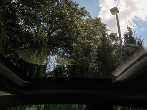 Used 2023 Volkswagen Arteon SEL image 28