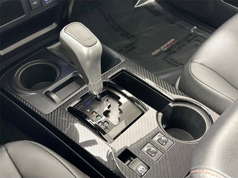 Certified 2024 Toyota 4Runner TRD Off-Road Premium w/ Moonroof Package image 28