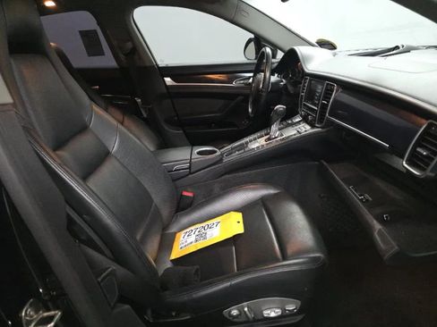 Used 2014 Porsche Panamera S image 2