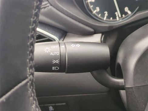 Used 2023 MAZDA CX-5 Signature image 27