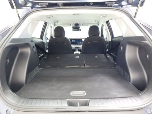 Used 2025 Hyundai Kona SEL image 24