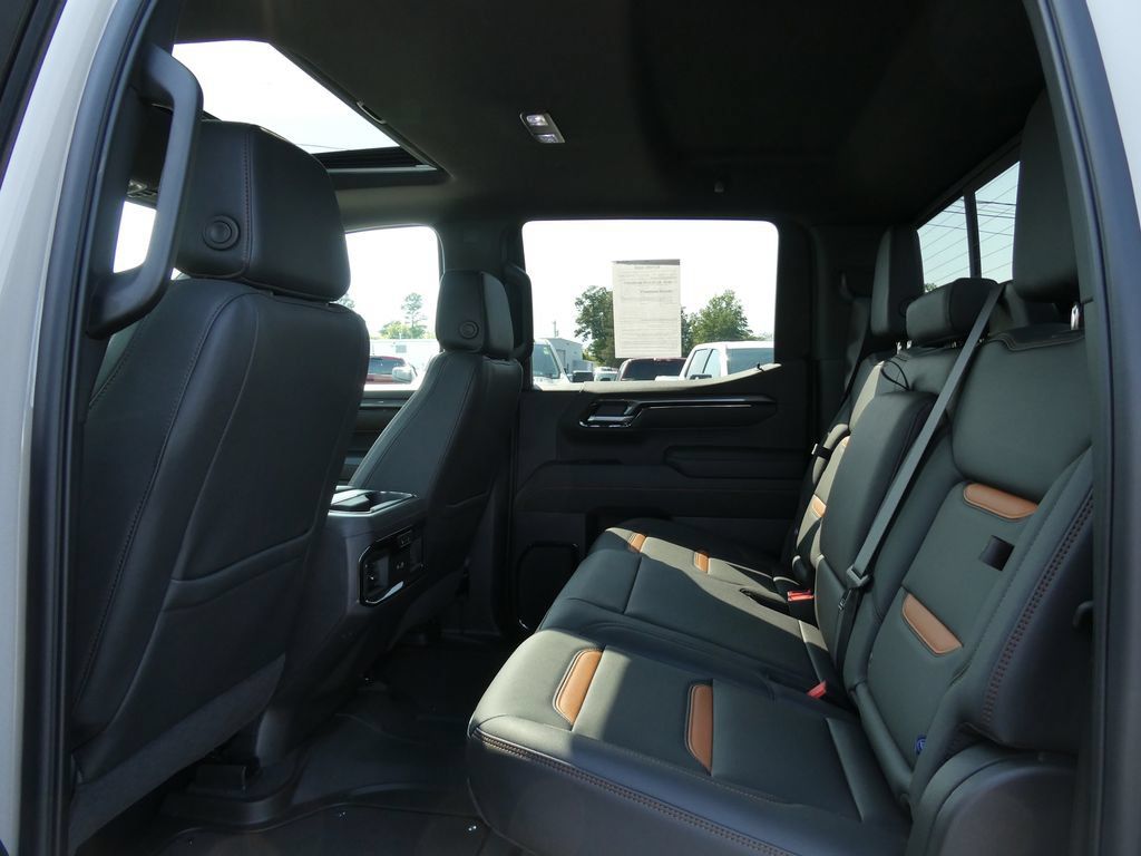 Certified 2026 GMC Sierra 1500 AT4 w/ AT4 Premium Package AWD/4WD image 19