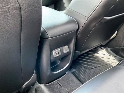 Used 2019 GMC Canyon SLT w/ Driver Alert Package AWD/4WD image 32
