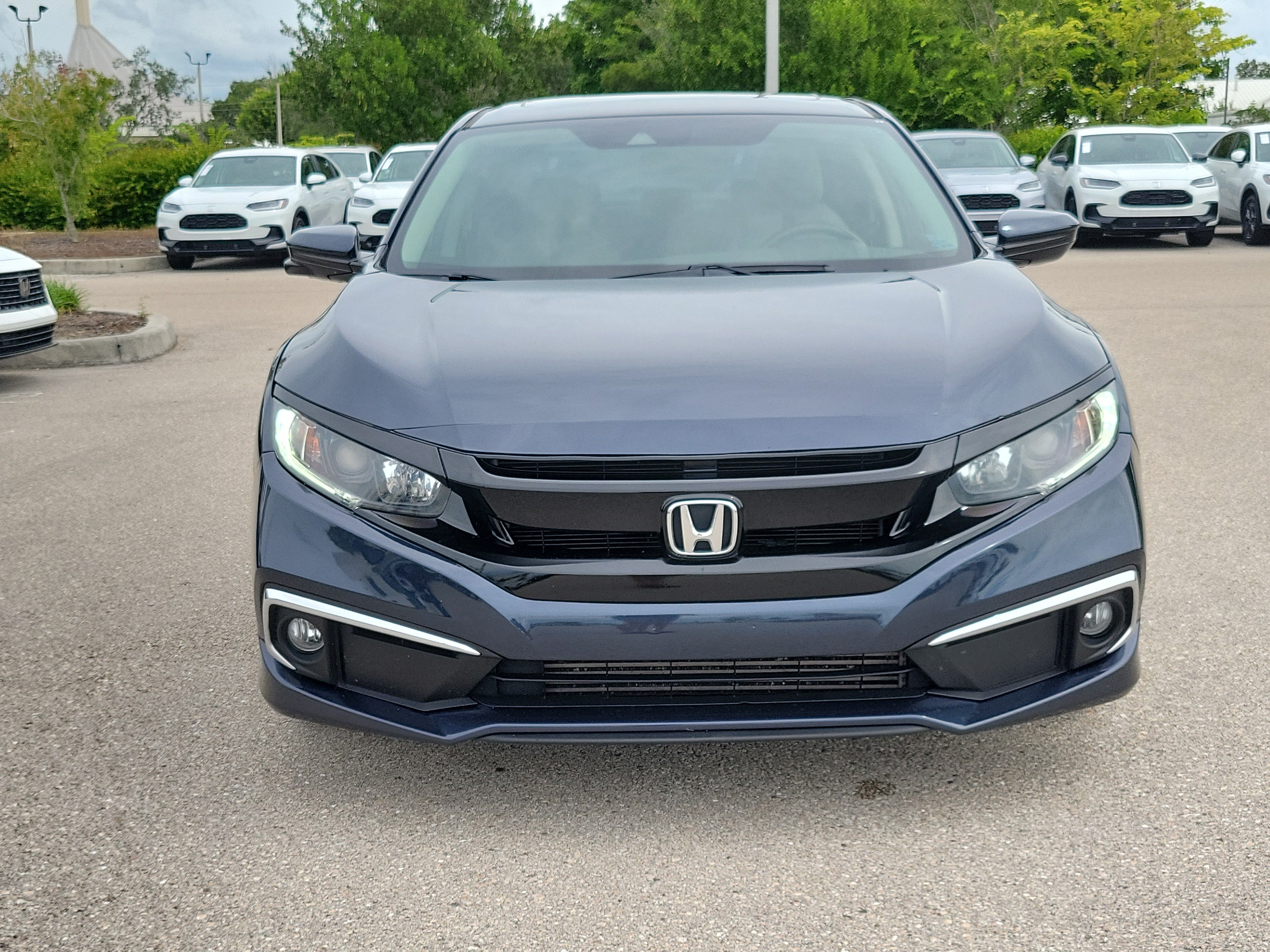 Used 2019 Honda Civic EX image 2